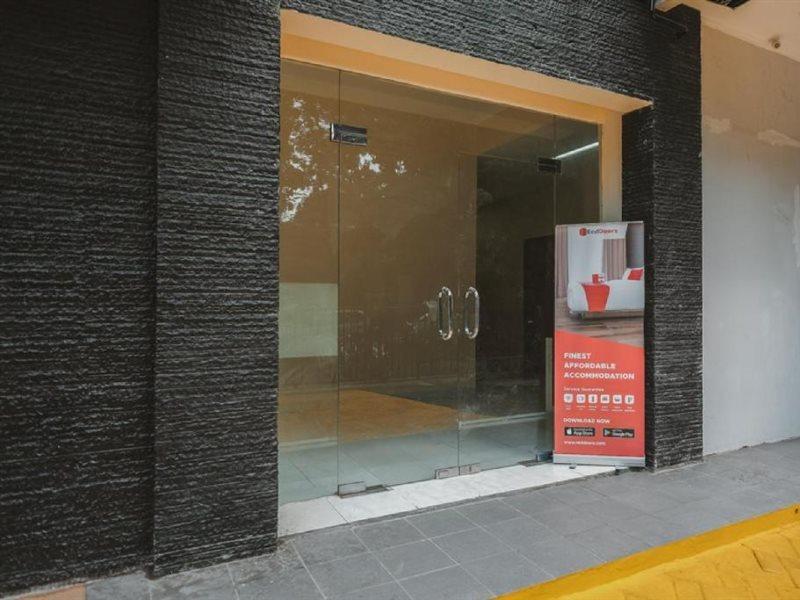 Reddoorz Plus Near Plaza Blok M Τζακάρτα Εξωτερικό φωτογραφία
