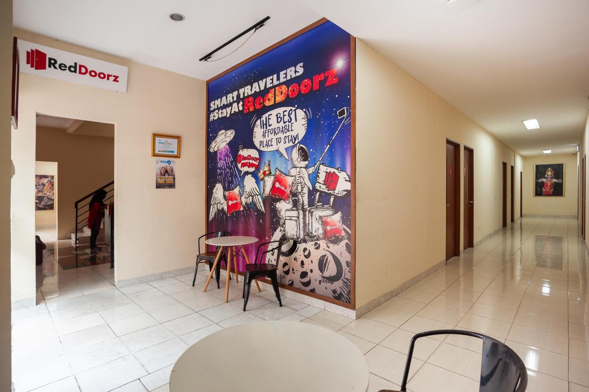 Reddoorz Plus Near Plaza Blok M Τζακάρτα Εξωτερικό φωτογραφία