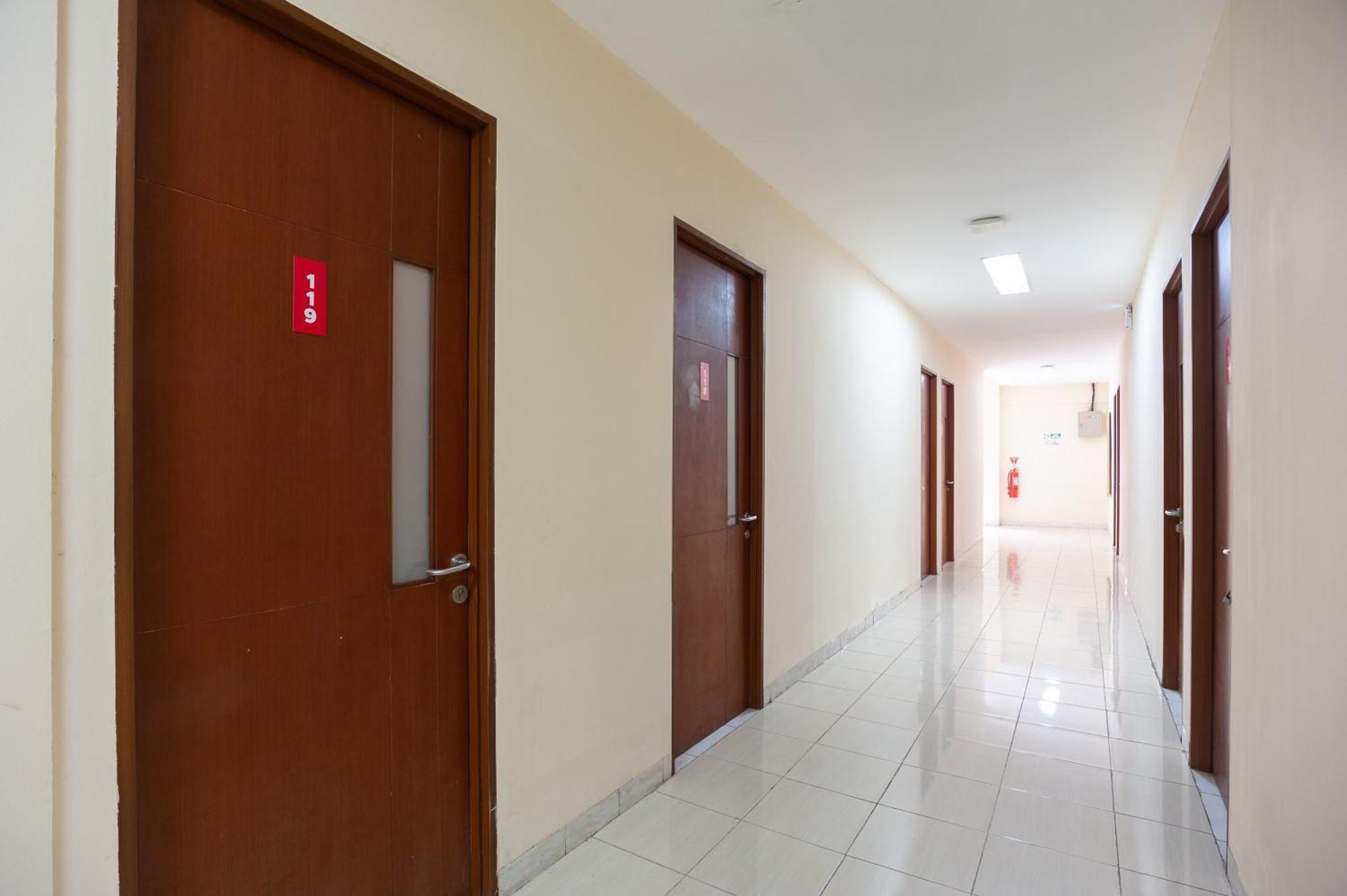 Reddoorz Plus Near Plaza Blok M Τζακάρτα Εξωτερικό φωτογραφία