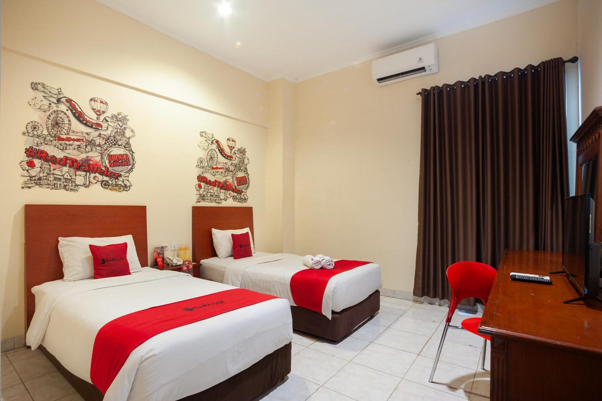 Reddoorz Plus Near Plaza Blok M Τζακάρτα Εξωτερικό φωτογραφία